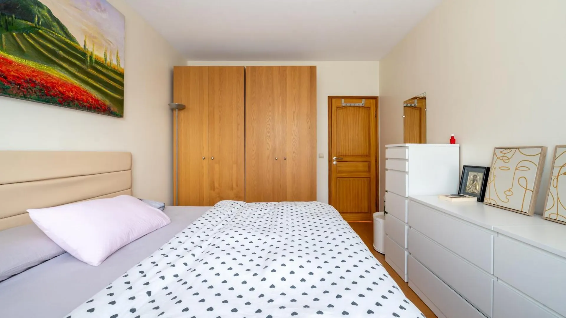 Spacious 3Bd Family Apartment Auteuil 파리